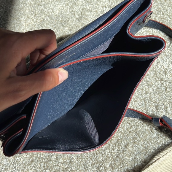 Louis Vuitton Lockme II BB Marine Rouge - Picture 4 of 11